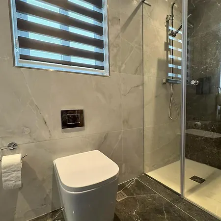 Opal Suites, St Julian's Apartment *