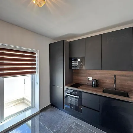 Opal Suites, St Julian's Apartment